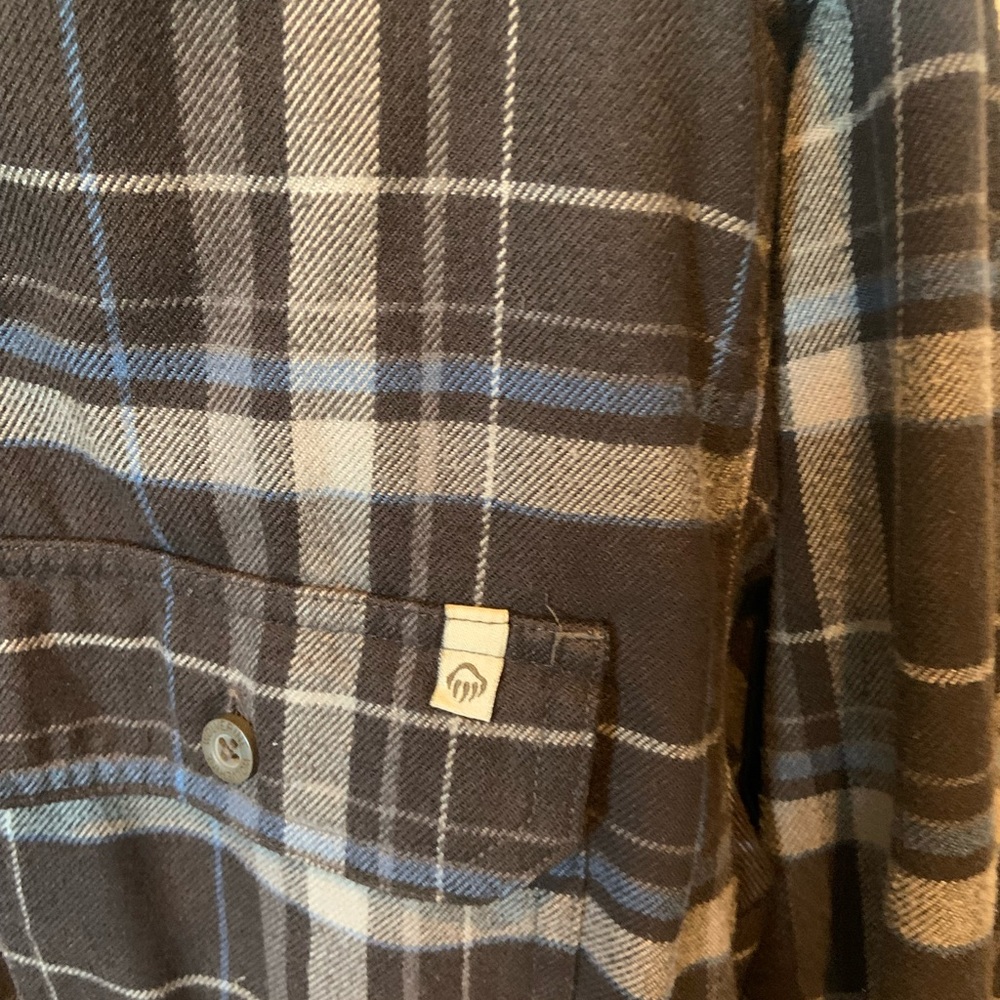 Flannel - Picture 2 of 4